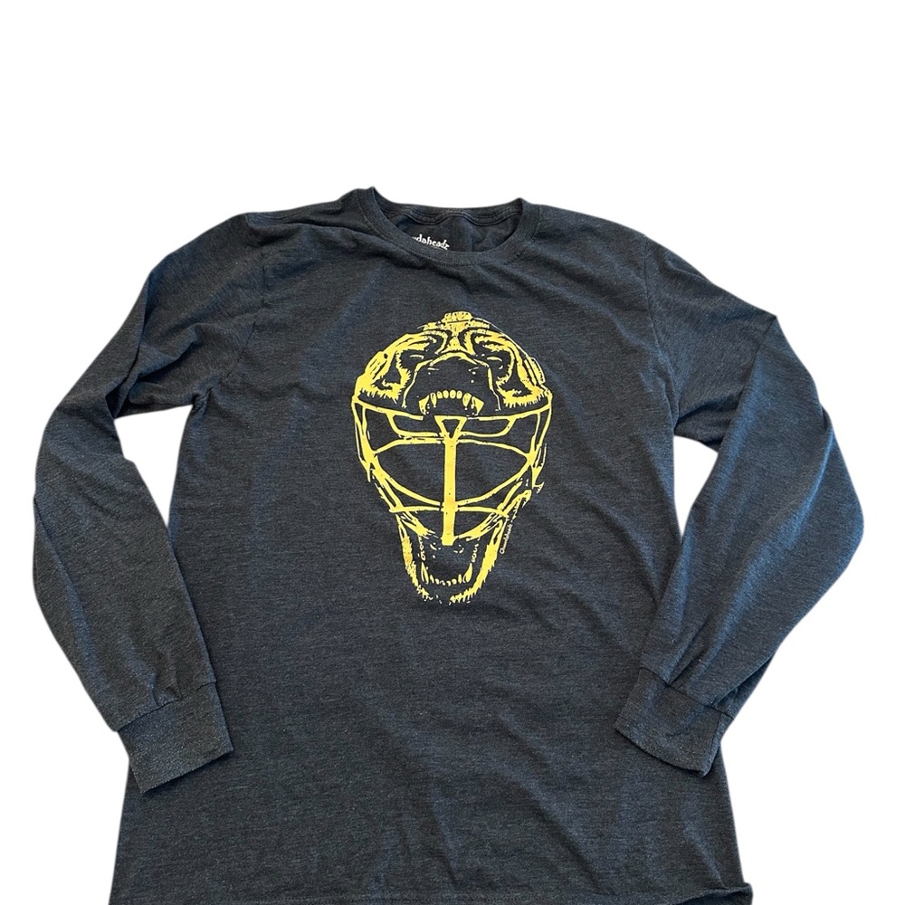 Chowdaheadz Boston Vintage Goalie Mask T-Shirt Mens Medium - Picture 2 of 3